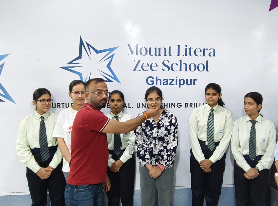 सीबीएसई दसवीं परीक्षा – 2026 (प्रथम चरण) में माउंट लिट्रा ज़ी स्कूल का परिणाम शतप्रतिशत