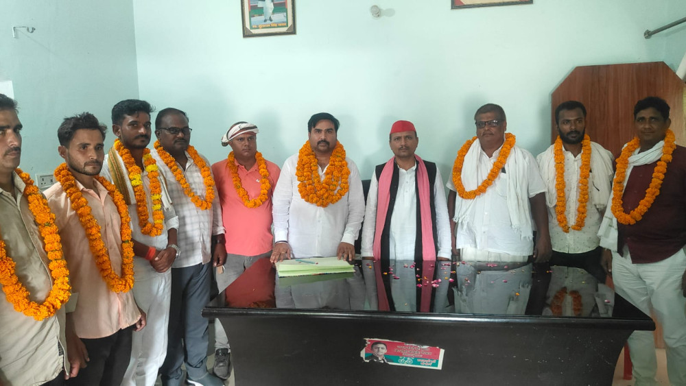 पीडीए की बैठक में 2027 में अखिलेश यादव को मुख्यमंत्री बनाने का संकल्प