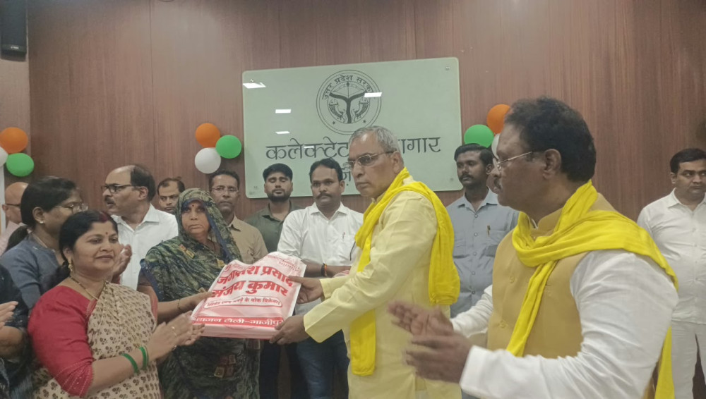 60 वर्ष से अधिक महिलाओं को मिलेगी निःशुल्क बस यात्रा