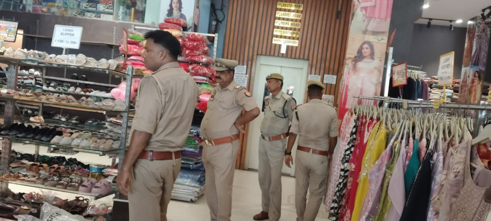 रक्षाबंधन से पहले गाजीपुर पुलिस का एक्शन, 13 शोहदों पर मुकदमा