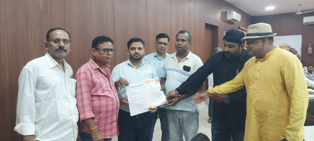हरियाणा पुलिस की कार्रवाई के खिलाफ गाजीपुर के पत्रकारों में आक्रोश, पीएम के नाम सौंपा ज्ञापन