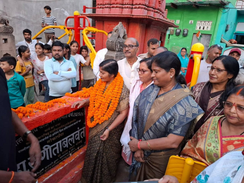राज्यसभा सांसद डॉ. संगीता बलवंत की पहल से गाजीपुर में 10 स्थानों पर ओपन जिम का उद्घाटन, क्षेत्रवासियों को मिलेगी बेहतर सुविधा