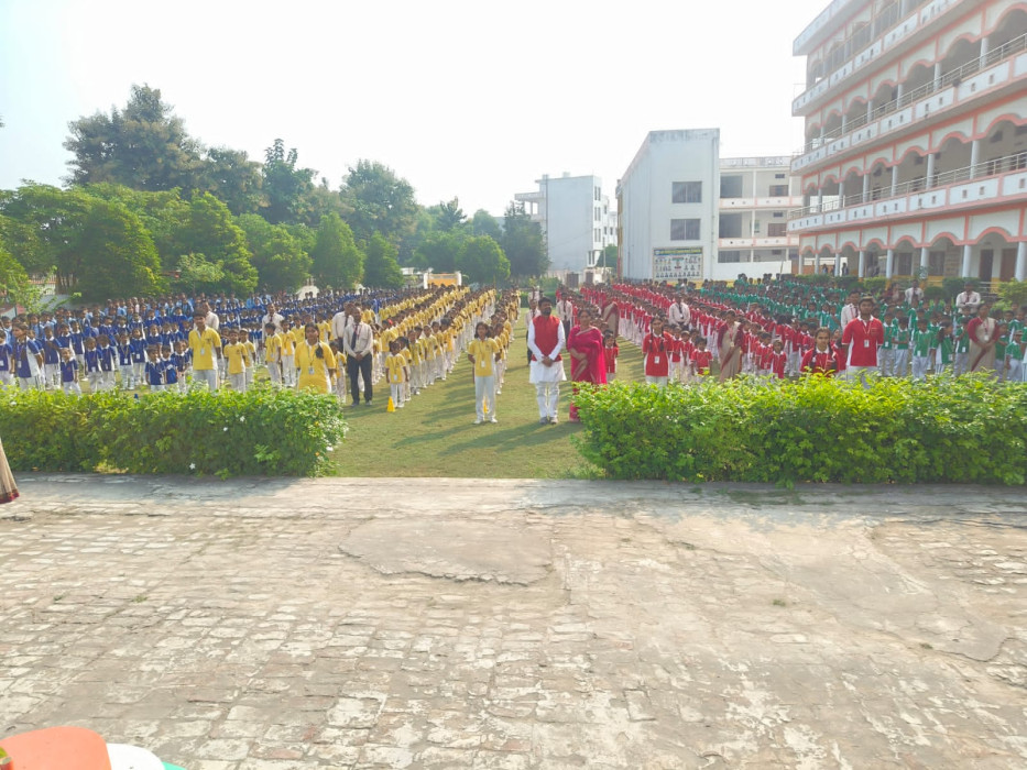 सत्यदेव इंटरनेशनल स्कूल में धूमधाम से मना नवरात्रि उत्सव, गरबा-डांडिया ने मोहा मन